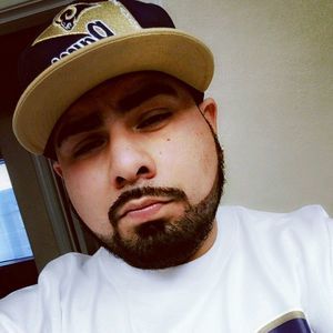 Meet your Posher, Emanuel